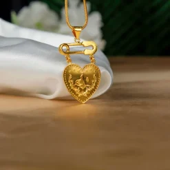 22K Heritage Lira Heart Pin Pendant - 10.83g - Sultan Gold - تعليقة ليرة شكل قلب مع دبوس ذهب عيار 22 - 10.83 غرام - ذهب السلطان