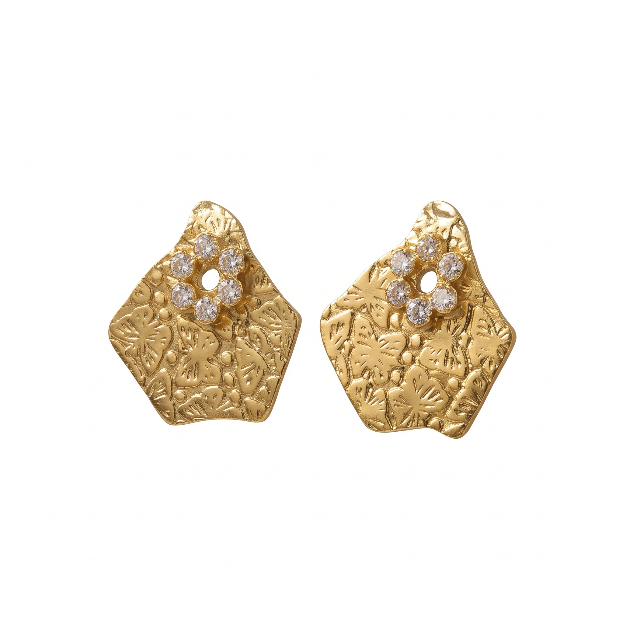 21K Gold Folded Organic Shield Zircon Earrings - 4.39g - Sultan Gold - أقراط درع منقوش مع وردة زركون ذهب عيار 21 - 4.39 غرام - ذهب السلطان