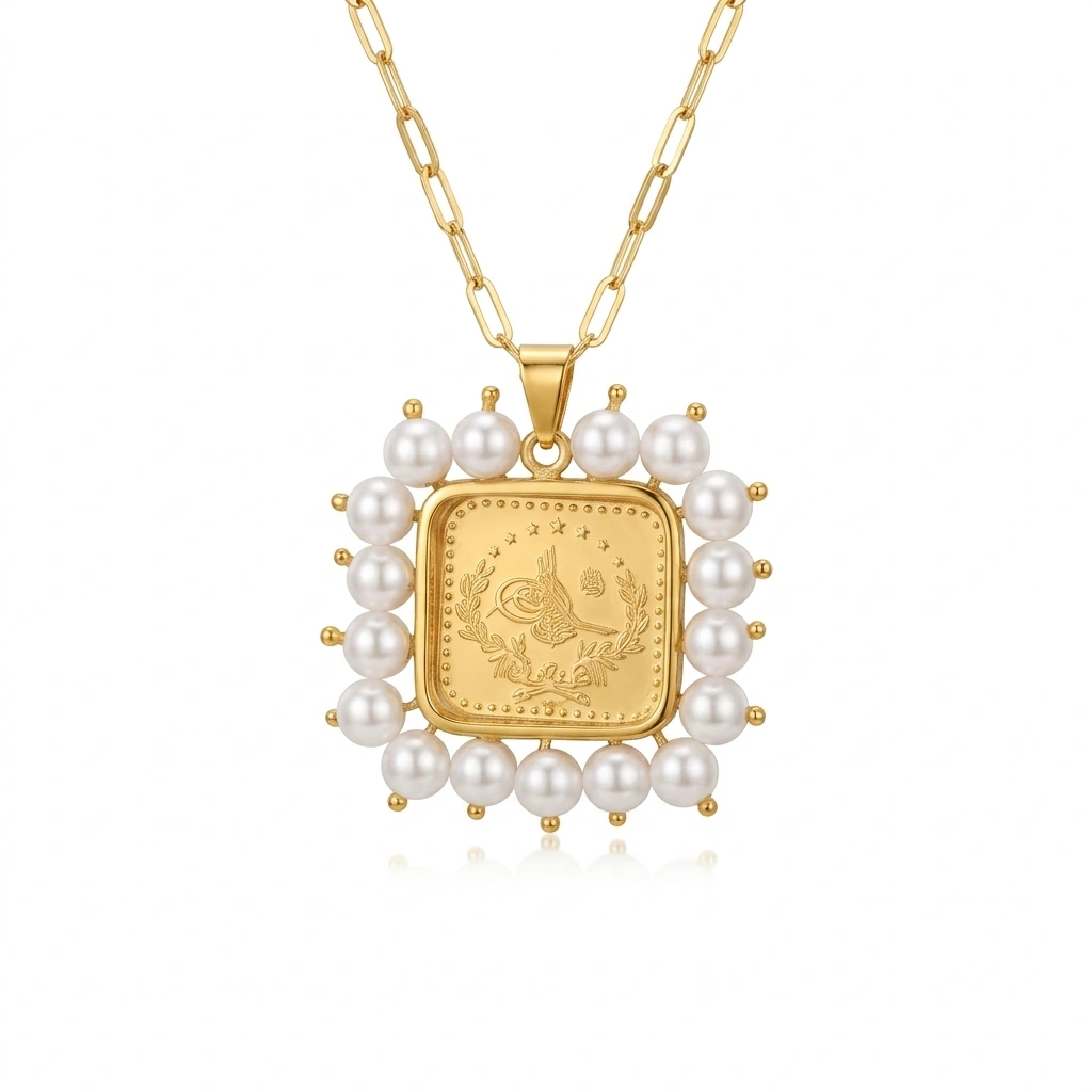 21K Gold Square Pearl Lira Coin Frame Necklace - 7.61g - Sultan Gold - عقد برواز ليرة مربع مرصع باللؤلؤ ذهب عيار 21 - 7.61 غرام - ذهب السلطان