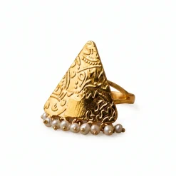 21K Gold Pyramid Shield Seed Pearl Ring - 5.2g - Sultan Gold - خاتم هرمي تراثي مع لؤلؤ ذهب عيار 21 - 5.2 غرام - ذهب السلطان