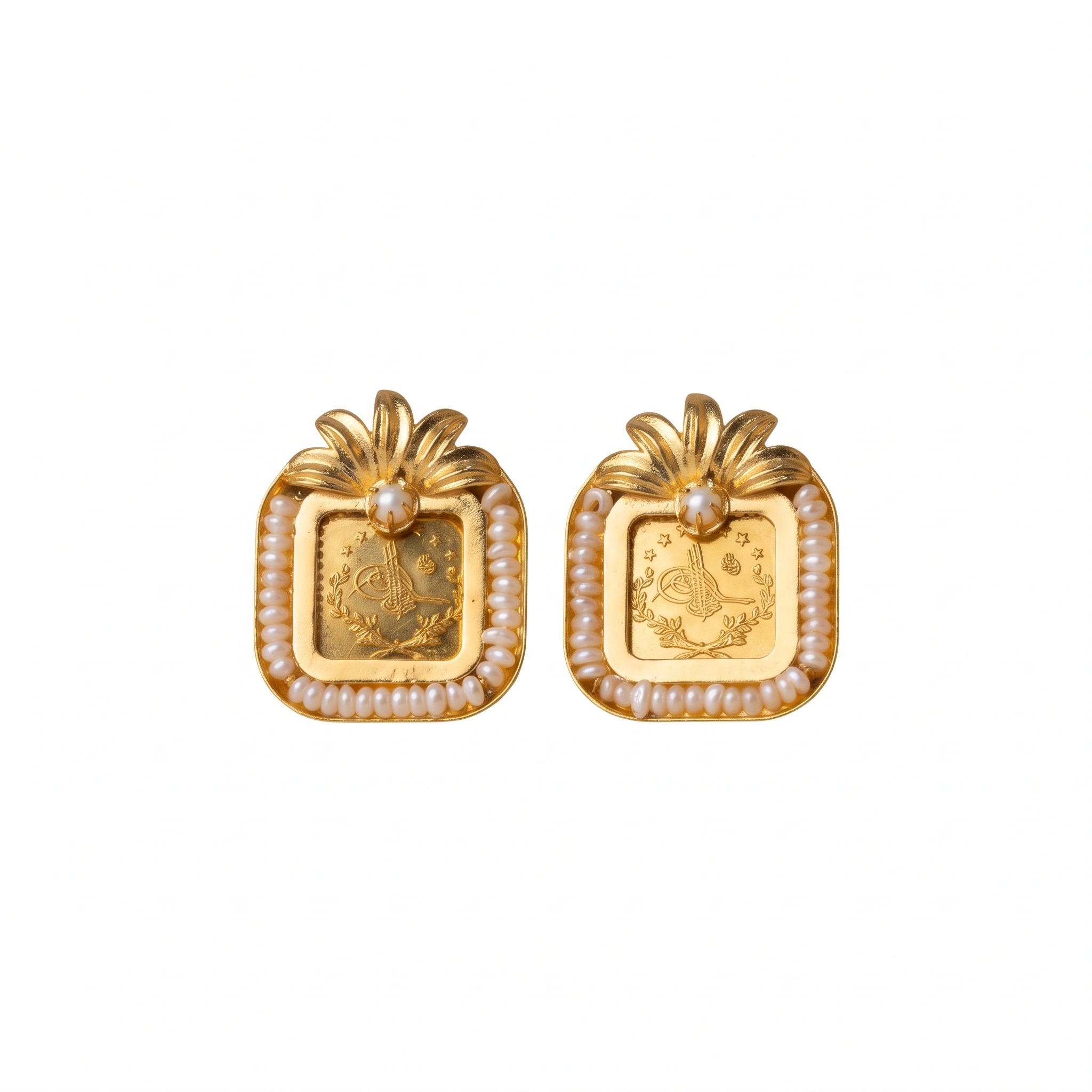 21K Heritage Square Lira Pearl Crown Earrings - 26.62g - Sultan Gold - أقراط ليرة مربعة مرصعة باللؤلؤ ذهب عيار 21 - 26.62 غرام - ذهب السلطان
