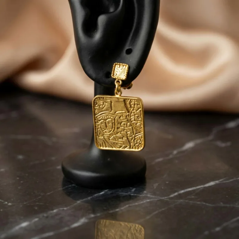 21K Heritage Square Lira Drop Earrings - 7.96g - Sultan Gold - أقراط ليرة مربعة متدلية ذهب عيار 21 - 7.96 غرام - ذهب السلطان