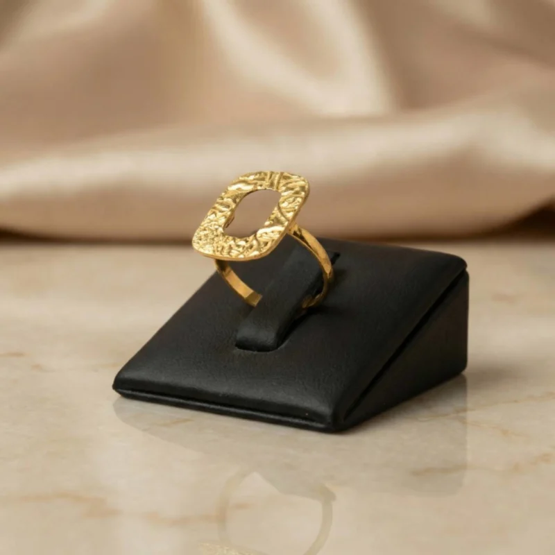 21K Gold Open Organic Hammered Ring - 2.83g - Sultan Gold - خاتم مفرغ مطروق ذهب عيار 21 - 2.83 غرام - ذهب السلطان