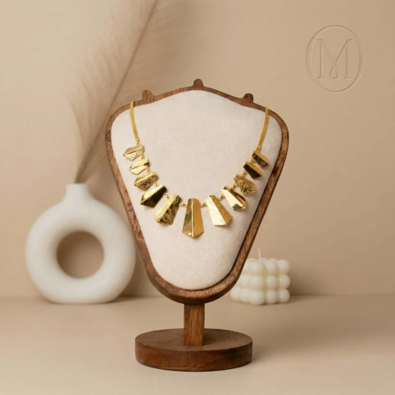 21K Shield Motif Luxury Gold Ring - 32.85g - Sultan Gold - خاتم ذهب ملكي بتصميم درع عيار 21 - 32.85 غرام - ذهب السلطان