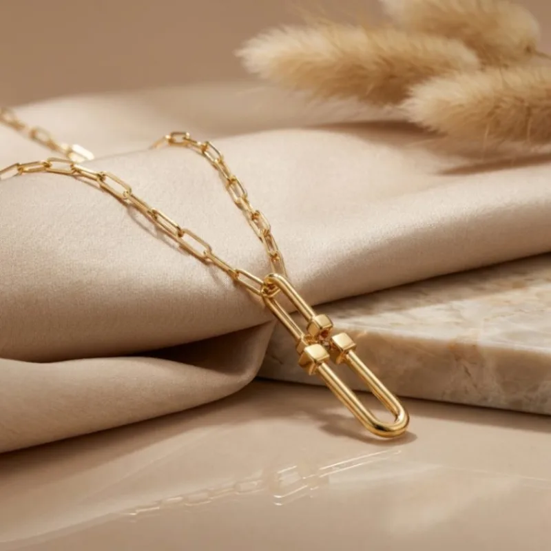 21K Gold Modern U-Link Horseshoe Necklace - 6.75g - Sultan Gold - عقد حدوة حصان مودرن ذهب عيار 21 - 6.75 غرام - ذهب السلطان