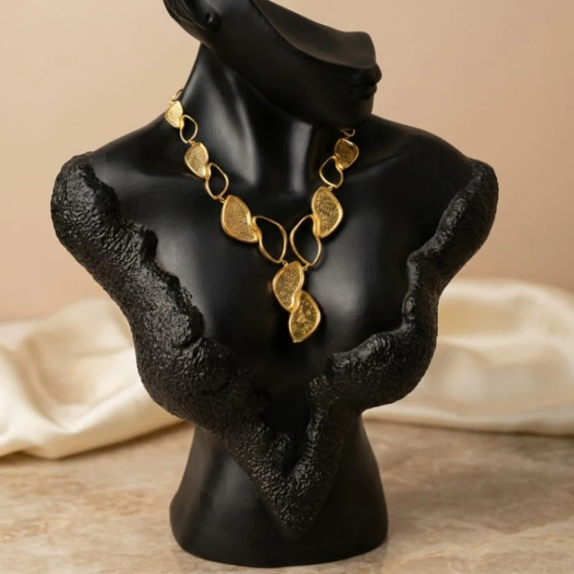 21K Royal Abstract Link Gold Necklace - 66.35g - Sultan Gold - عقد حلقات ذهب ملكي فاخر عيار 21 - 66.35 غرام - ذهب السلطان