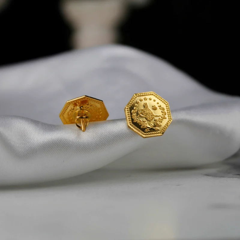 22K Heritage Octagonal Lira Coin Stud Earrings - 15.42g - Sultan Gold - أقراط ليرة مثمنة ذهب عيار 22 - 15.42 غرام - ذهب السلطان