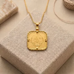 22K Heritage Scalloped Square Lira Coin Pendant - 10.95g - Sultan Gold - تعليقة ليرة مربعة موردة ذهب عيار 22 - 10.95 غرام - ذهب السلطان