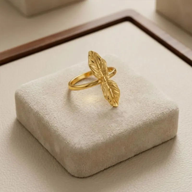 21K Gold Butterfly Leaf Bypass Ring - 2.63g - Sultan Gold - خاتم فراشة أوراق شجر ذهب عيار 21 - 2.63 غرام - ذهب السلطان