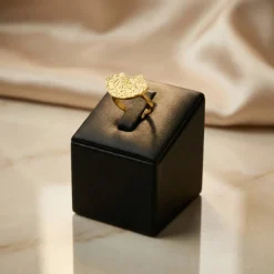 21K Gold Curved Textured Saddle Ring - 3.25g - Sultan Gold - خاتم سرج منقوش ذهب عيار 21 - 3.25 غرام - ذهب السلطان