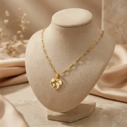 21K Gold World Map Earth Charm Necklace - 1.25g - Sultan Gold - عقد خريطة العالم ذهب عيار 21 - 1.25 غرام - ذهب السلطان