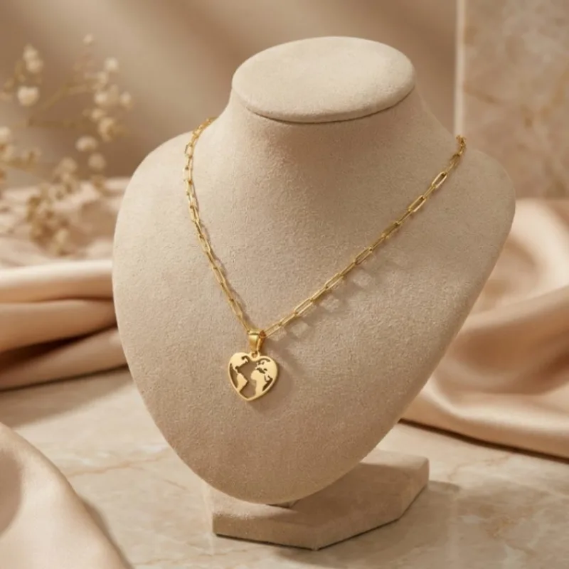 21K Gold World Map Earth Charm Necklace - 1.25g - Sultan Gold - عقد خريطة العالم ذهب عيار 21 - 1.25 غرام - ذهب السلطان