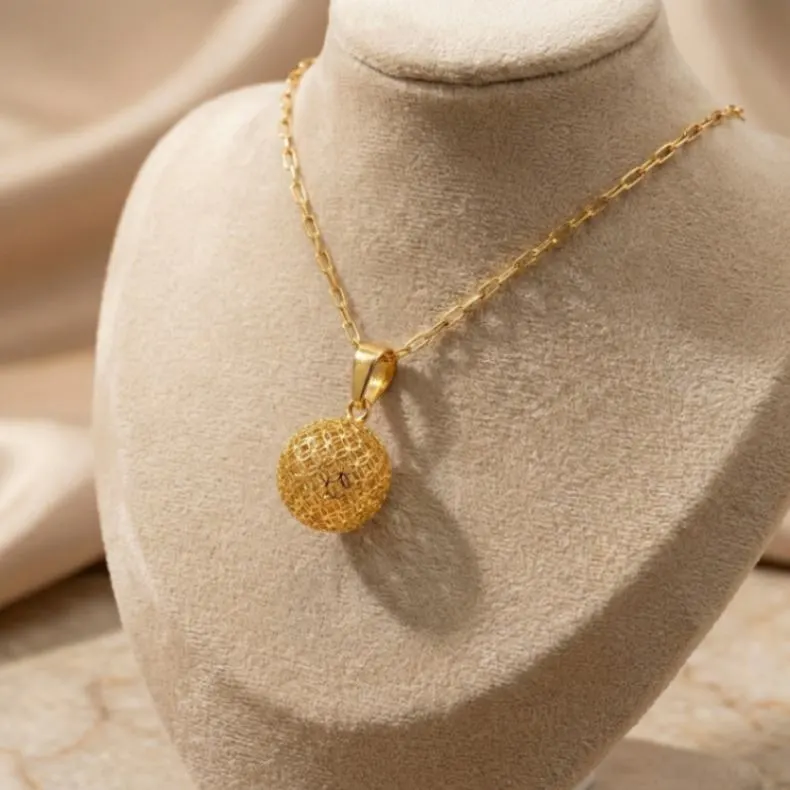 21K Gold Filigree Lattice Sphere Ball Necklace - 2.35g - Sultan Gold - عقد كرة شبكية مفرغة ذهب عيار 21 - 2.35 غرام - ذهب السلطان