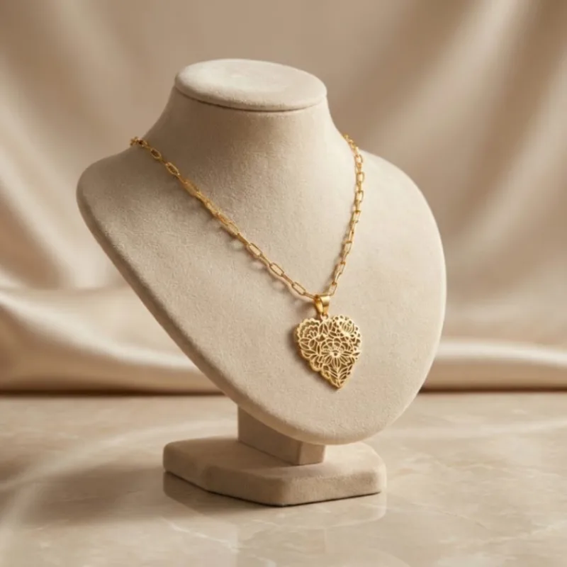 21K Gold Filigree Lace Heart Necklace - 3.05g - Sultan Gold - عقد قلب دانتيل مفرغ ذهب عيار 21 - 3.05 غرام - ذهب السلطان