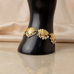 21K Shell & Pearl Luxury Gold Bracelet - 63.63g - Sultan Gold - سوار محار ولؤلؤ فاخر ذهب عيار 21 - 63.63 غرام - ذهب السلطان