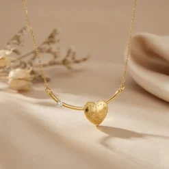 21K Gold Ribbed Puffed Heart Station Necklace - 5.7g - Sultan Gold - عقد قلب بارز مضلع ذهب عيار 21 - 5.7 غرام - ذهب السلطان