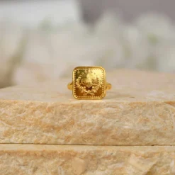22K Heritage Square Half Lira Ring - 5.1g - Sultan Gold - خاتم نصف ليرة مربع ذهب عيار 22 - 5.1 غرام - ذهب السلطان