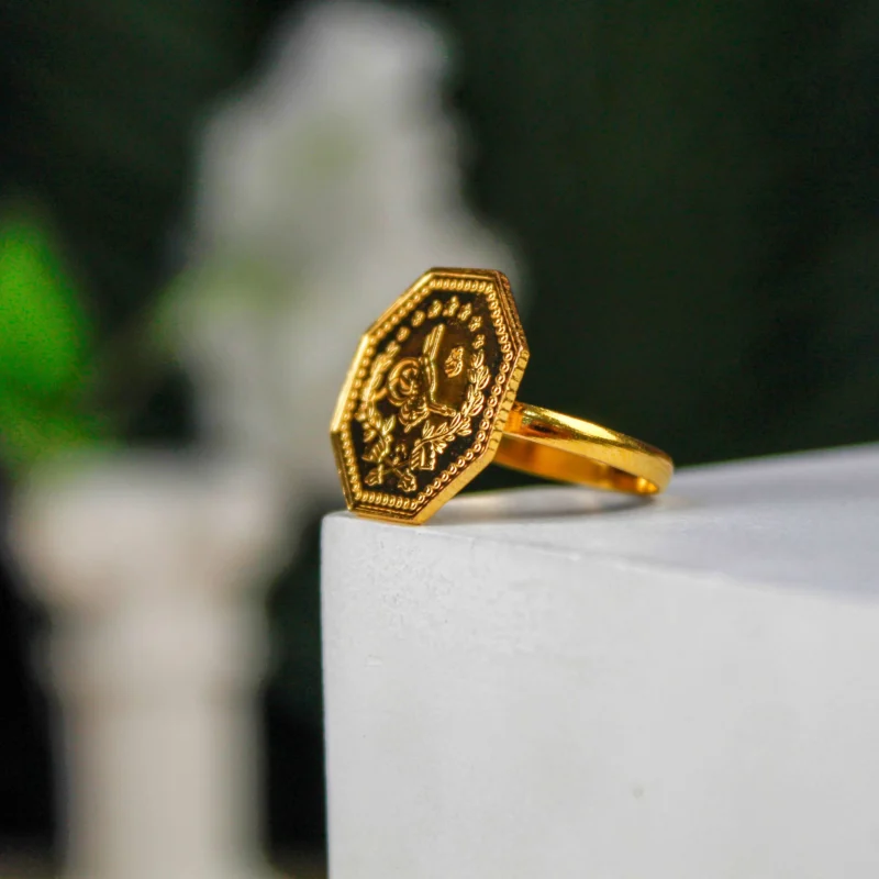 22K Heritage Octagonal Lira Coin Ring - 9.17g - Sultan Gold - خاتم ليرة مثمن ذهب عيار 22 - 9.17 غرام - ذهب السلطان