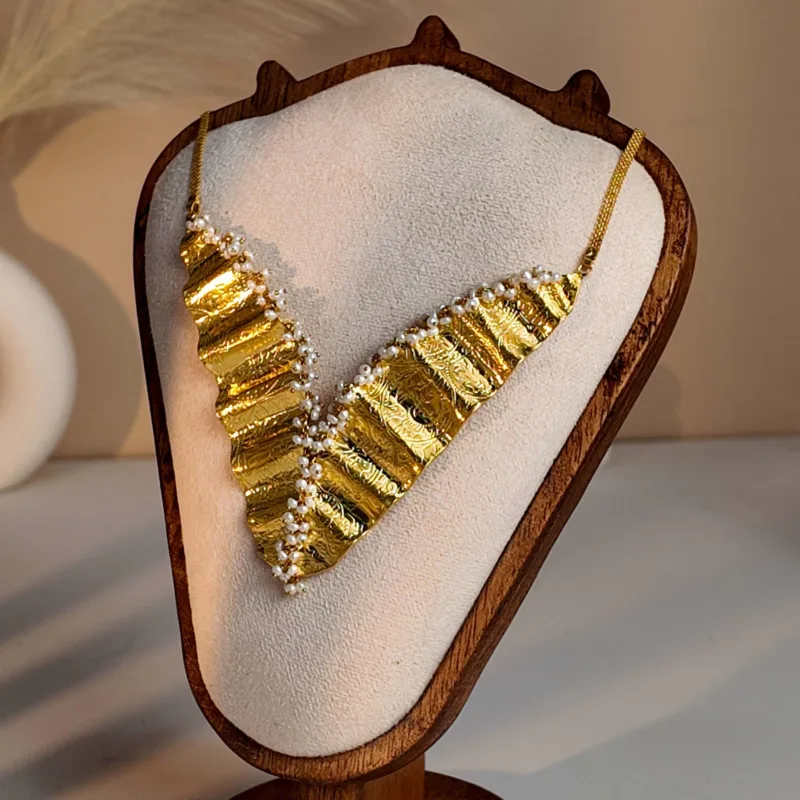 21K Pearl Radiance Gold Earrings - 71.18g - Sultan Gold - أقراط ذهب ولؤلؤ فاخرة عيار 21 - 71.18 غرام - ذهب السلطان