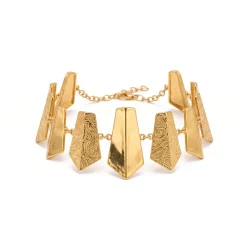 21K Shield Motif Luxury Gold Ring - 32.85g - Sultan Gold - خاتم ذهب ملكي بتصميم درع عيار 21 - 32.85 غرام - ذهب السلطان