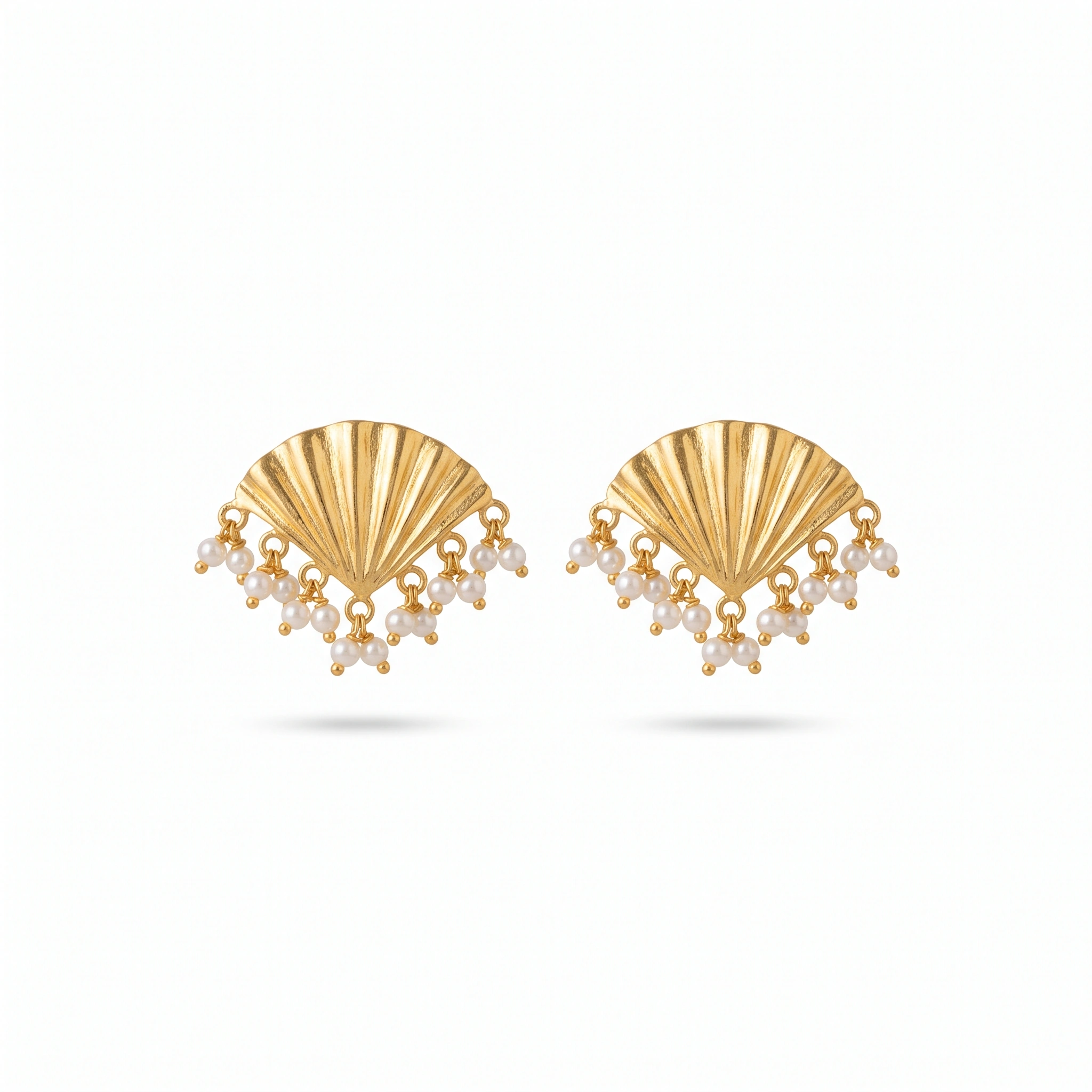 21K Shell & Pearl Luxury Gold Bracelet - 63.63g - Sultan Gold - سوار محار ولؤلؤ فاخر ذهب عيار 21 - 63.63 غرام - ذهب السلطان