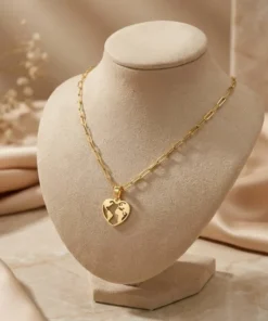 Alternative view of 21K Romantic Heart Pendant - 1.25g