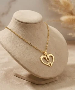 Alternative view of 21K Romantic Heart Pendant - 2.99g