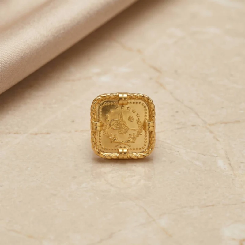 22K Heritage Leera Coin Ring - 6.08g