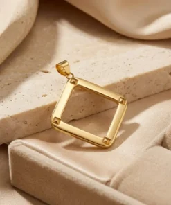 21K Romantic Heart Pendant - 5.67g