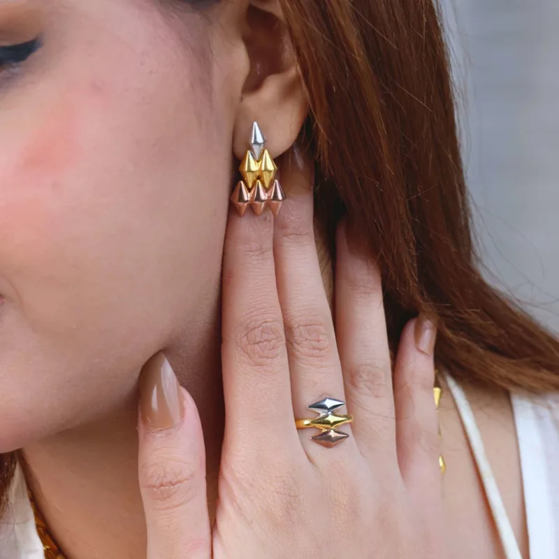 21K Bold Modern Tri-Color Gold Set - 73.14g - الصورة 2
