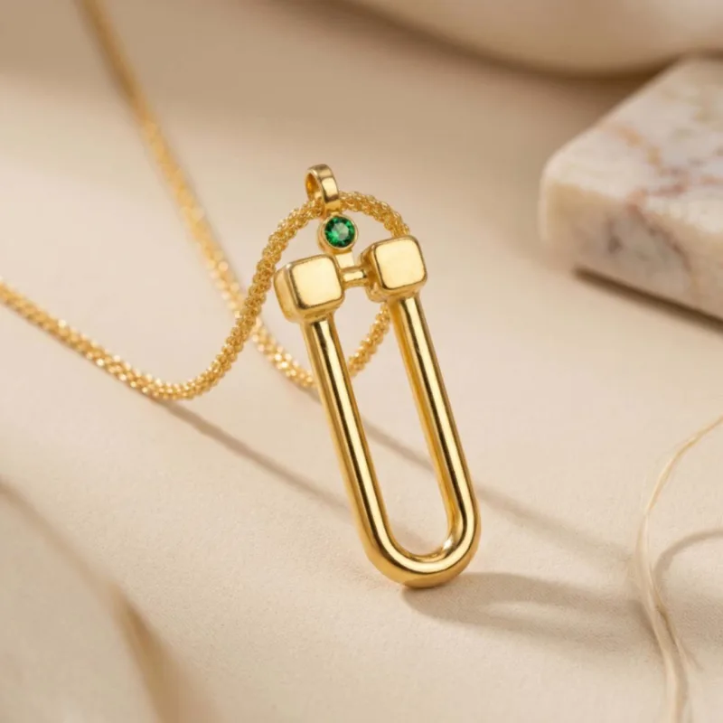 21K Pendant U - 6.3g - Image 2