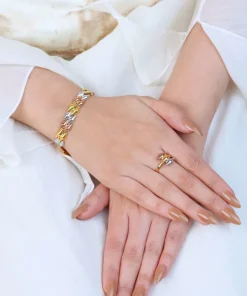 21K Bold Modern Tri-Color Gold Set - 73.14g - الصورة 3