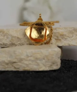 Alternative view of 22K Pendant Lier - 9.44g
