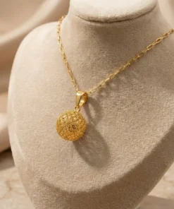 Alternative view of 21K Romantic Heart Pendant - 2.35g