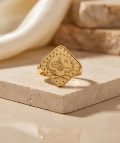 Alternative view of 22K Heritage Leera Coin Ring - 4.78g