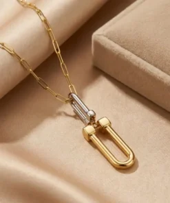 21K Pendant U - 8.27g